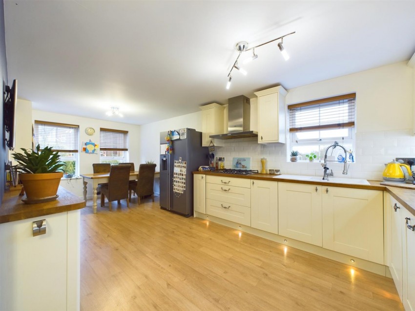 Images for Farnborough Close, Kingsway, Gloucester
