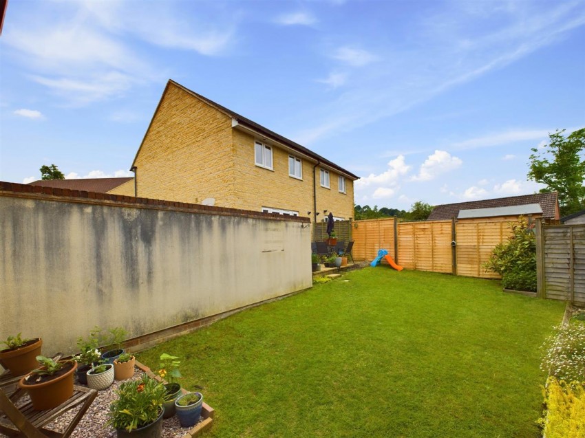 Images for Tiger Moth Close, Brockworth, Gloucester