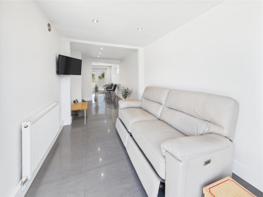 Images for Burleigh Croft, Hucclecote, Gloucester