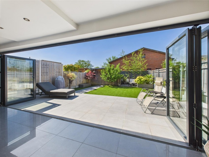 Images for Burleigh Croft, Hucclecote, Gloucester