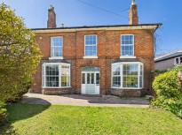 Tewkesbury Road, Longford, Gloucester