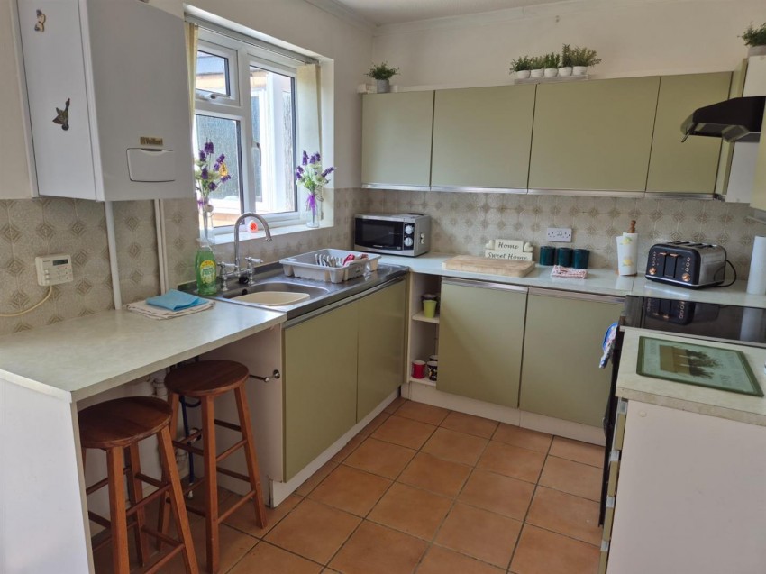 Images for West Field, Highnam