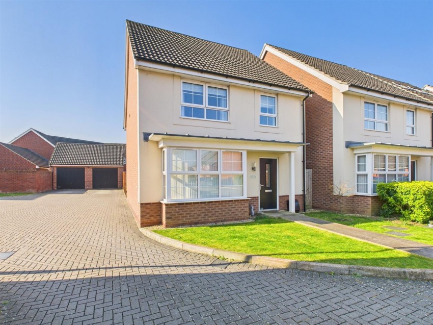 Images for Bircher Way, Hucclecote, Gloucester