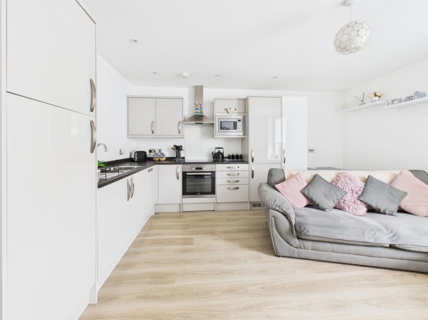 Images for Eastern Avenue, Gloucester