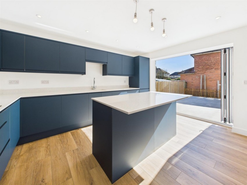 Images for Nine Elms Road, Longlevens, Gloucester