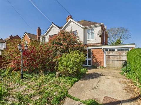 View Full Details for Old Cheltenham Road, Longlevens, Gloucester