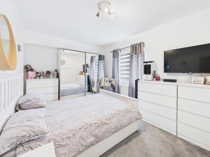 Images for Linden Road, Gloucester