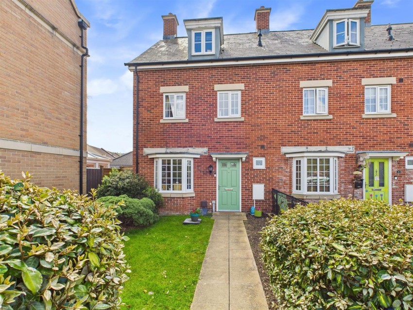 Images for Chestnut Road, Brockworth, Gloucester