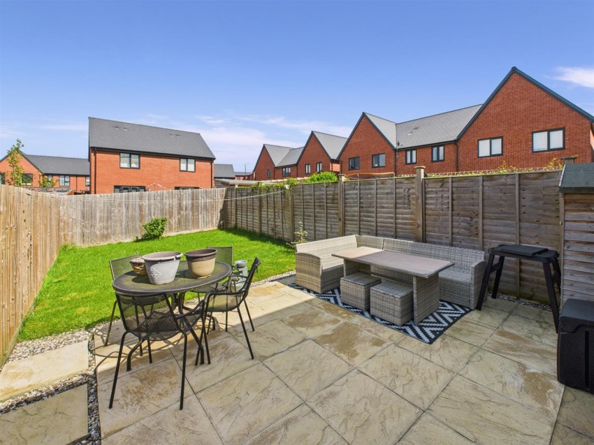 Images for Vickers Close, Innsworth, Gloucester