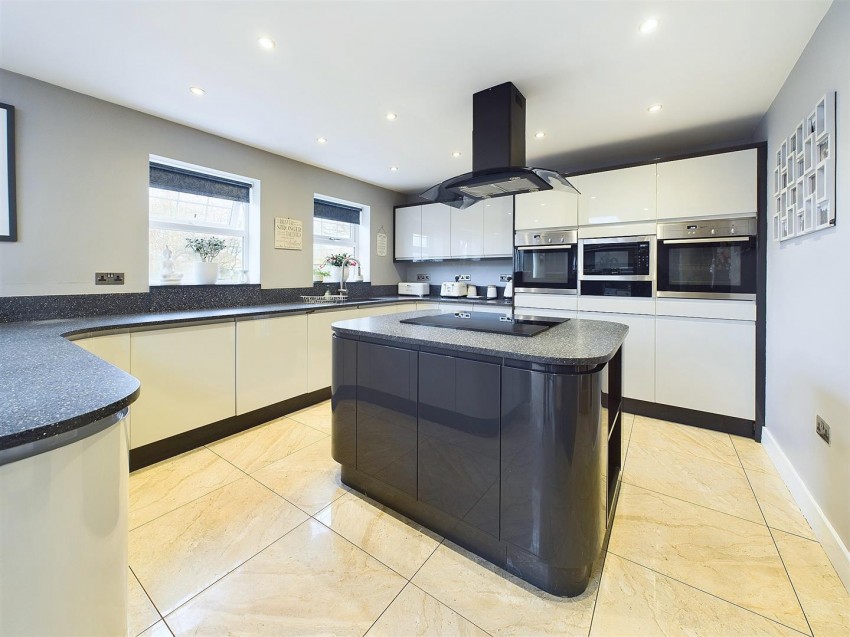 Images for Elmgrove Road West, Hardwicke, Gloucester