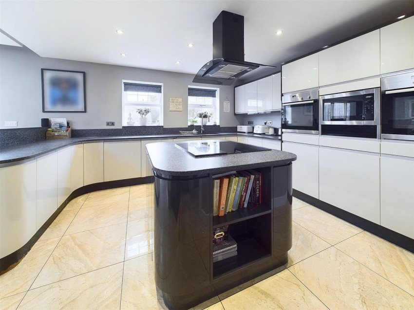 Images for Elmgrove Road West, Hardwicke, Gloucester