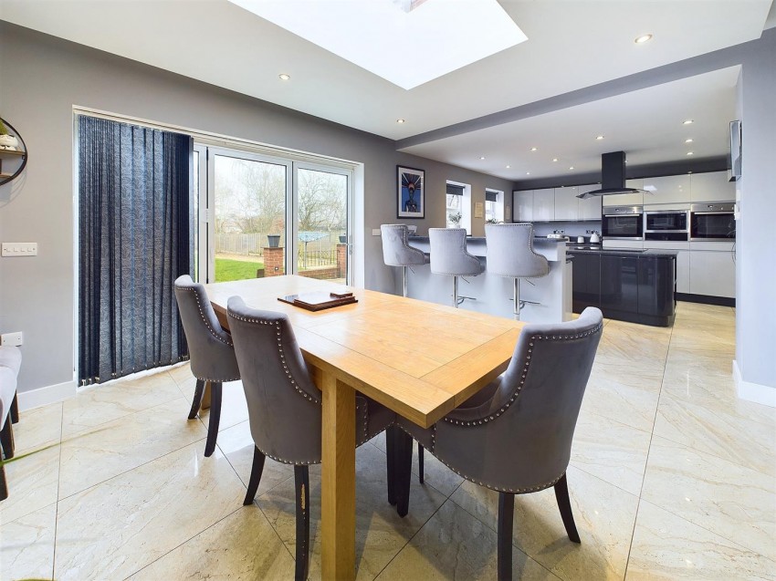 Images for Elmgrove Road West, Hardwicke, Gloucester