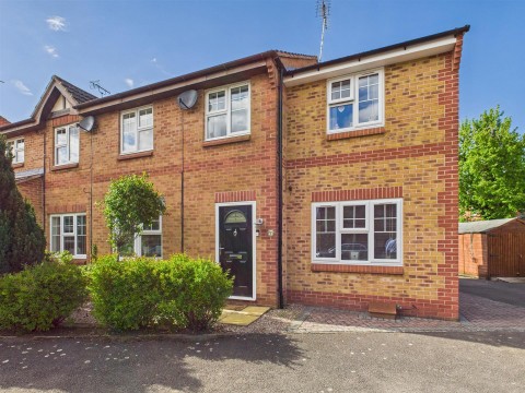 View Full Details for Kestrel Gardens, Quedgeley, Gloucester
