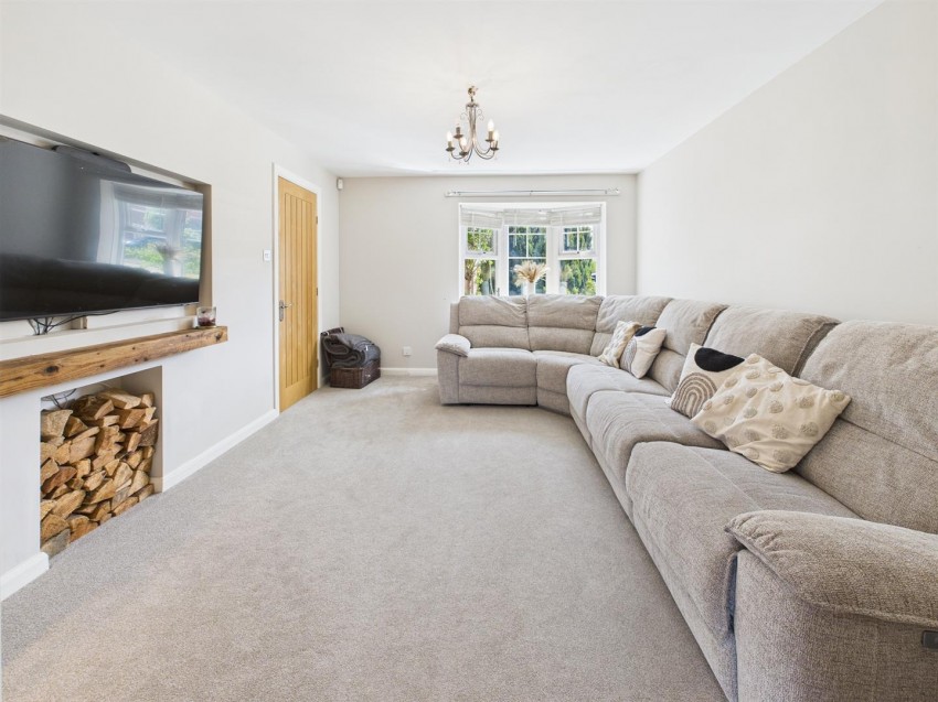 Images for Kestrel Gardens, Quedgeley, Gloucester