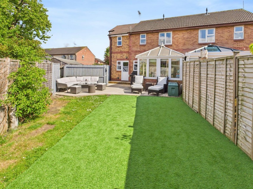 Images for Kestrel Gardens, Quedgeley, Gloucester