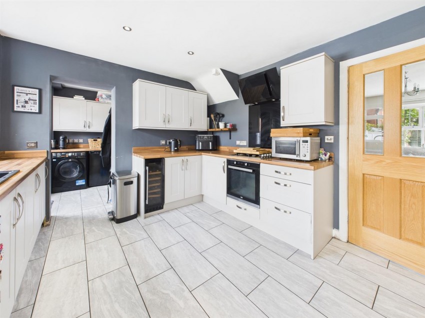 Images for Kestrel Gardens, Quedgeley, Gloucester
