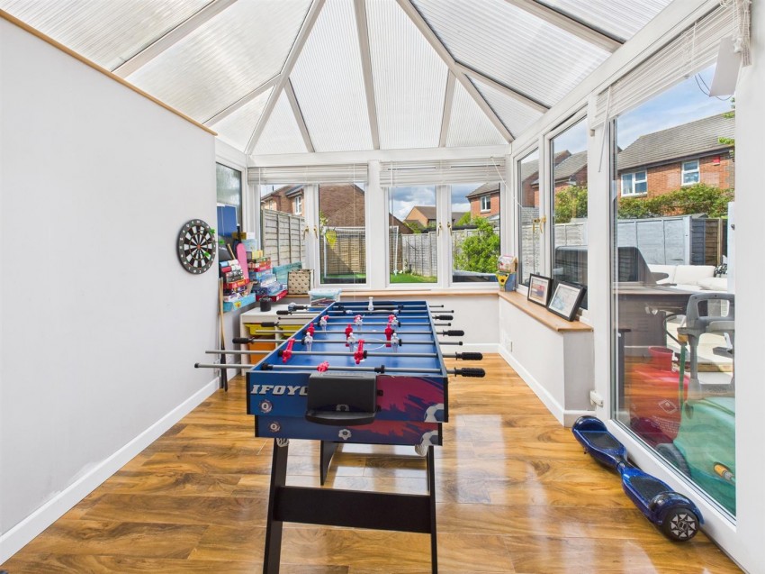 Images for Kestrel Gardens, Quedgeley, Gloucester