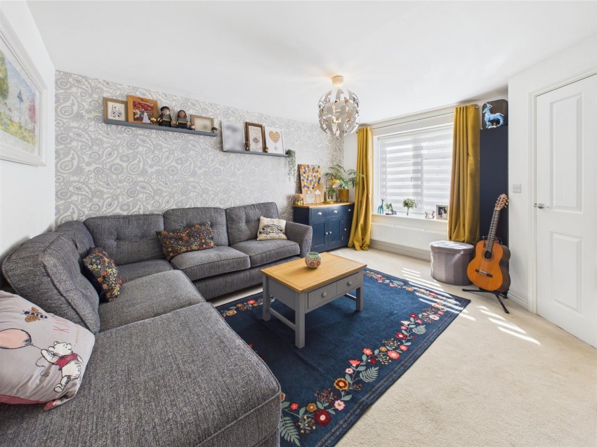 Images for Martyn Close, Brockworth, Gloucester