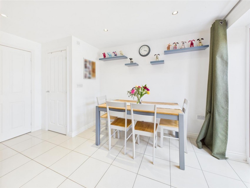 Images for Martyn Close, Brockworth, Gloucester