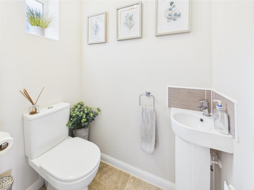 Images for Oswalds Close, Longford, Gloucester
