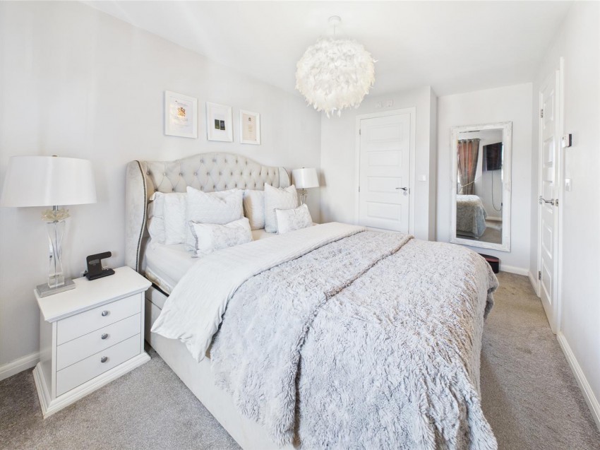 Images for Oswalds Close, Longford, Gloucester