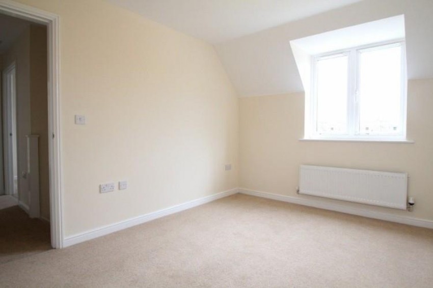 Images for Longhorn Avenue, Gloucester