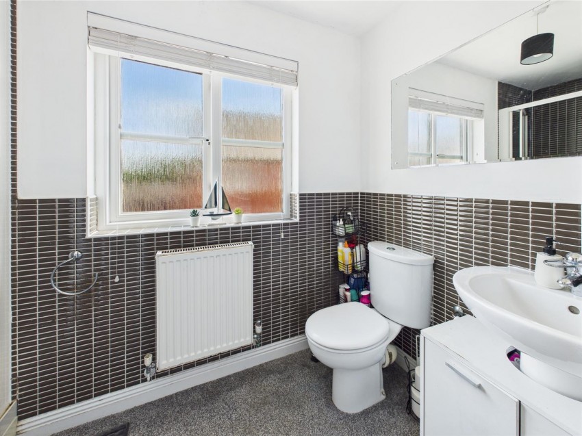 Images for Thistlebank, Longlevens, Gloucester
