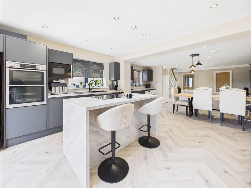 Images for Basil Close, Abbeydale, Gloucester