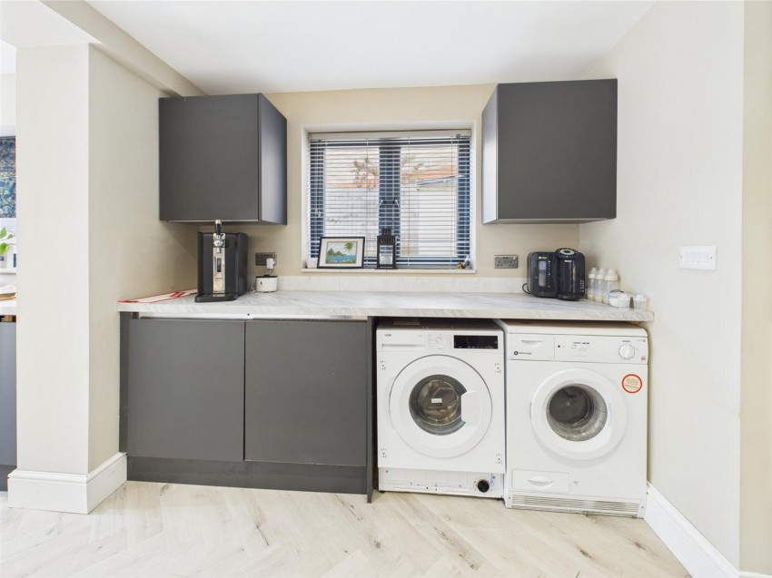 Images for Basil Close, Abbeydale, Gloucester
