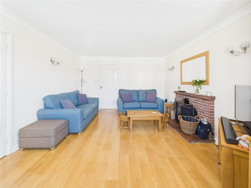 Images for Daffodil Close, Abbeymead, Gloucester