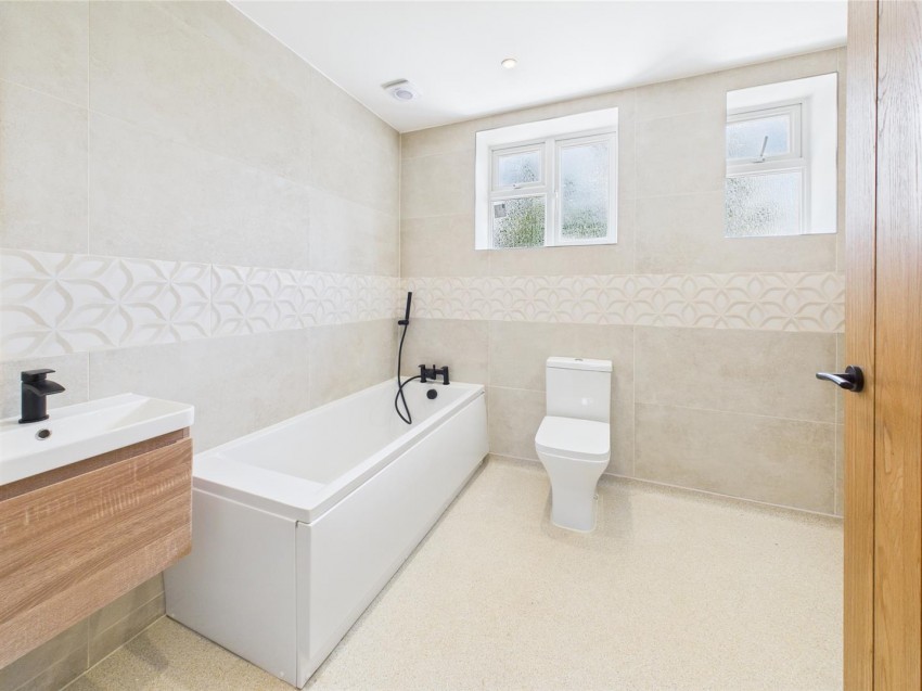 Images for Oak Drive, Brockworth, Gloucester