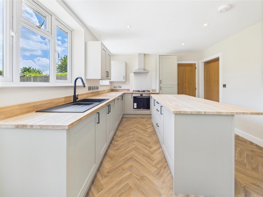 Images for Oak Drive, Brockworth, Gloucester