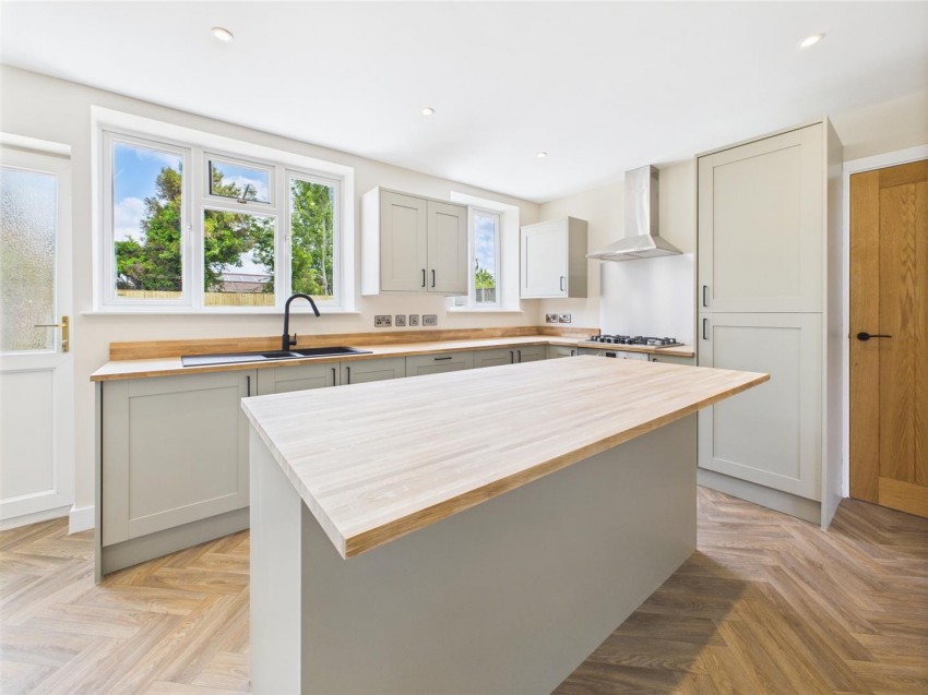 Images for Oak Drive, Brockworth, Gloucester