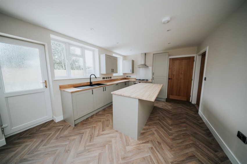 Images for Oak Drive, Brockworth, Gloucester