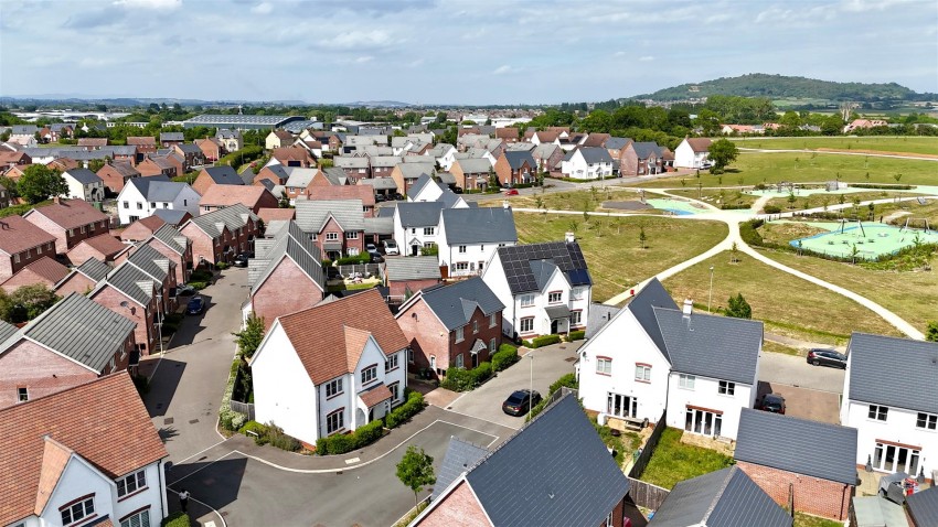 Images for Siskin Way, Hardwicke, Gloucester