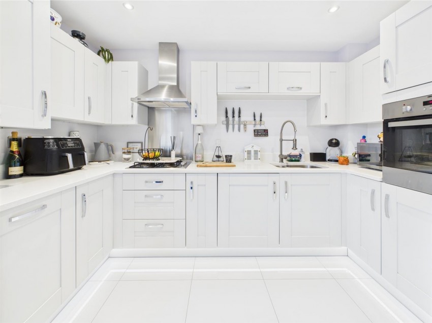 Images for Bluebell Crescent, Brockworth