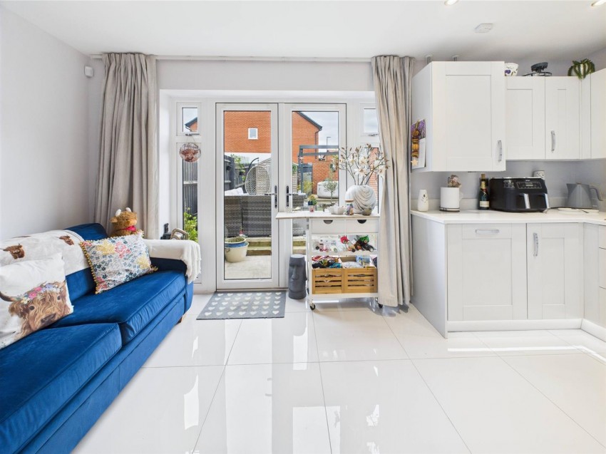 Images for Bluebell Crescent, Brockworth