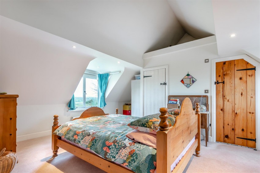 Images for Wainlode Hill, Norton, Gloucester