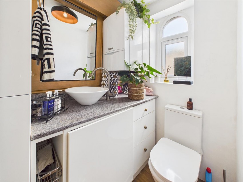 Images for Westfield Terrace, Longford, Gloucester
