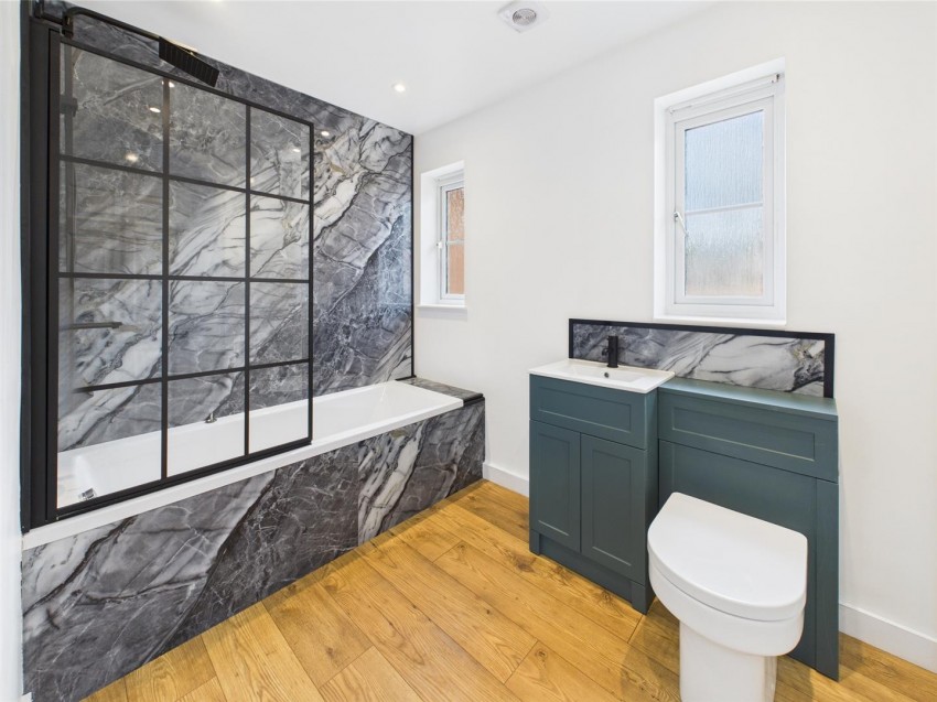 Images for Pound Farm Courtyard, Brockworth