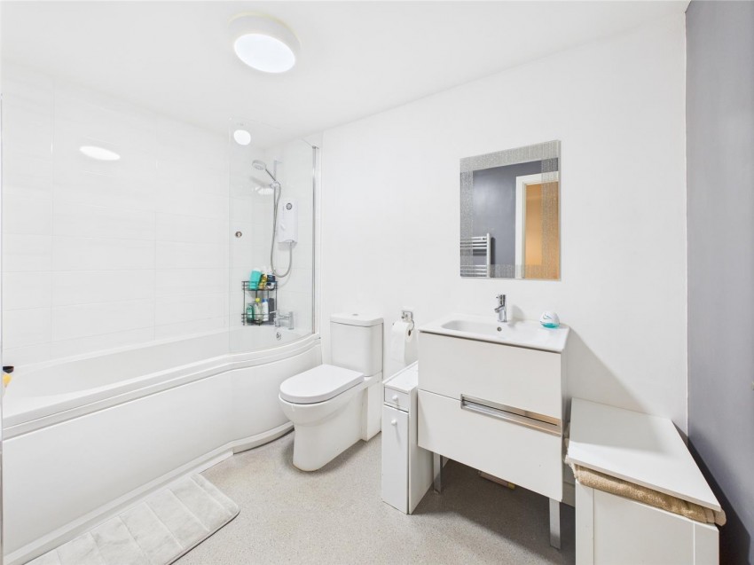Images for Sandyleaze, Longlevens Gloucester