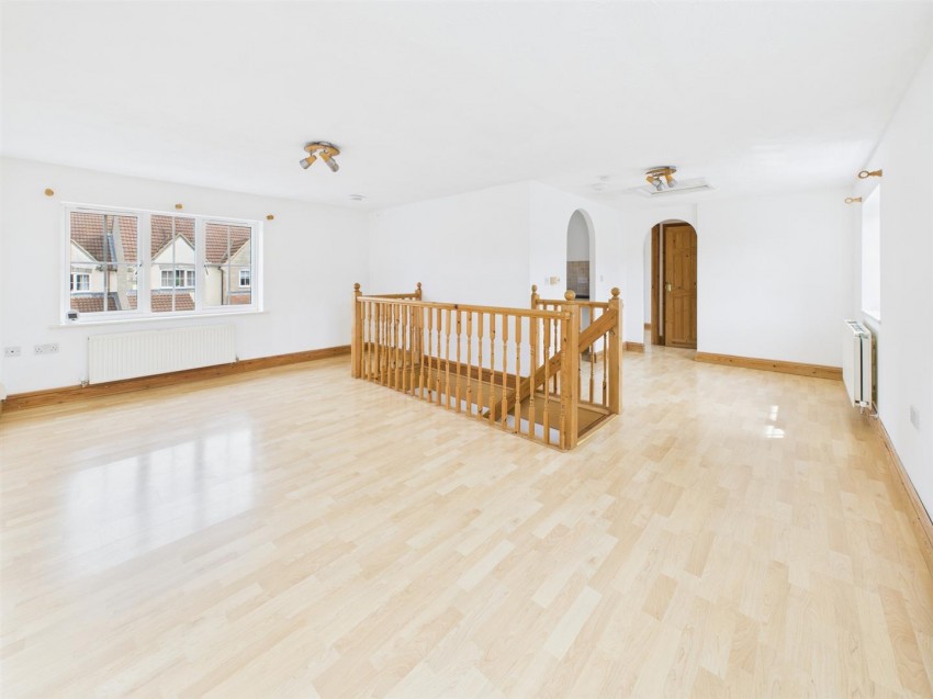 Images for Darleydale Close, Hardwicke