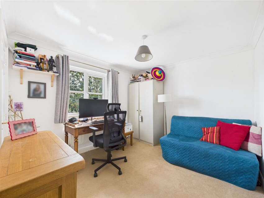 Images for The Plantation, Hardwicke, Gloucester
