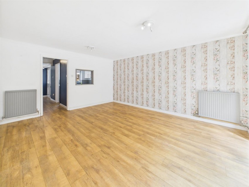 Images for Armscroft Gardens, Elmbridge, Gloucester