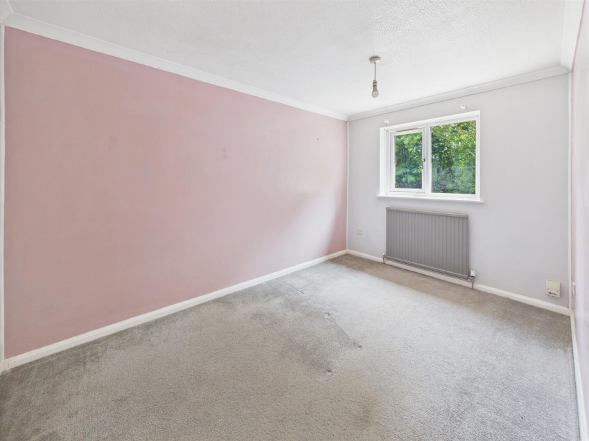 Images for Armscroft Gardens, Elmbridge, Gloucester