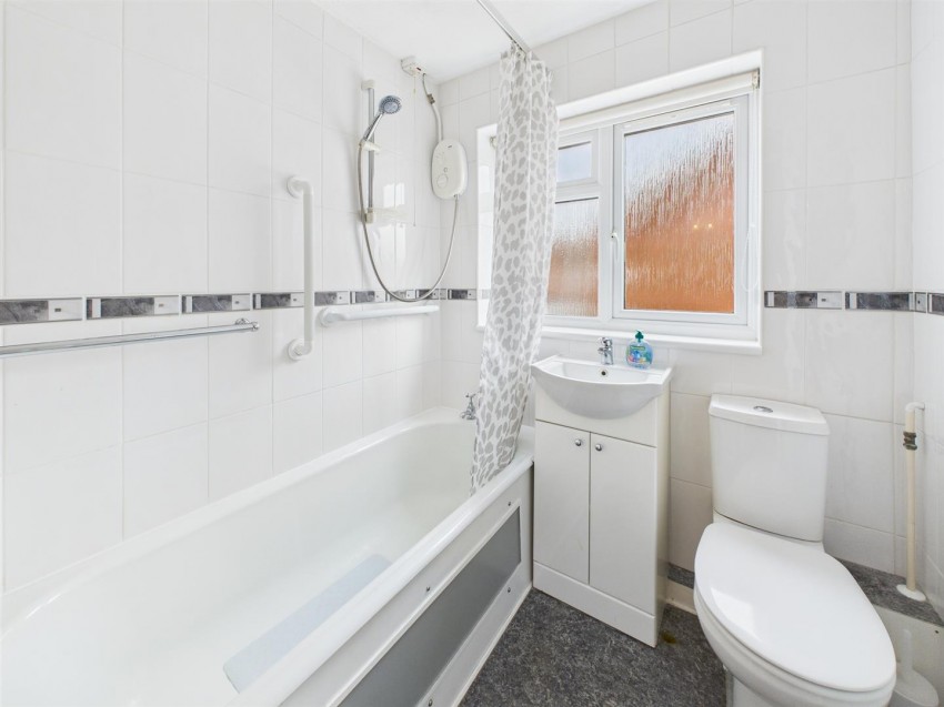 Images for Paygrove Lane, Longlevens, Gloucester