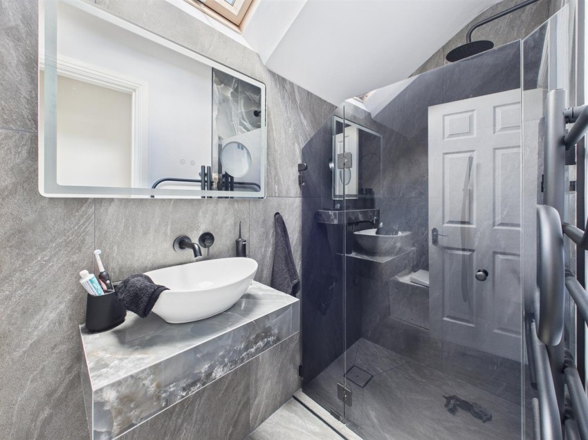 Images for Longford Lane, Longlevens, Gloucester