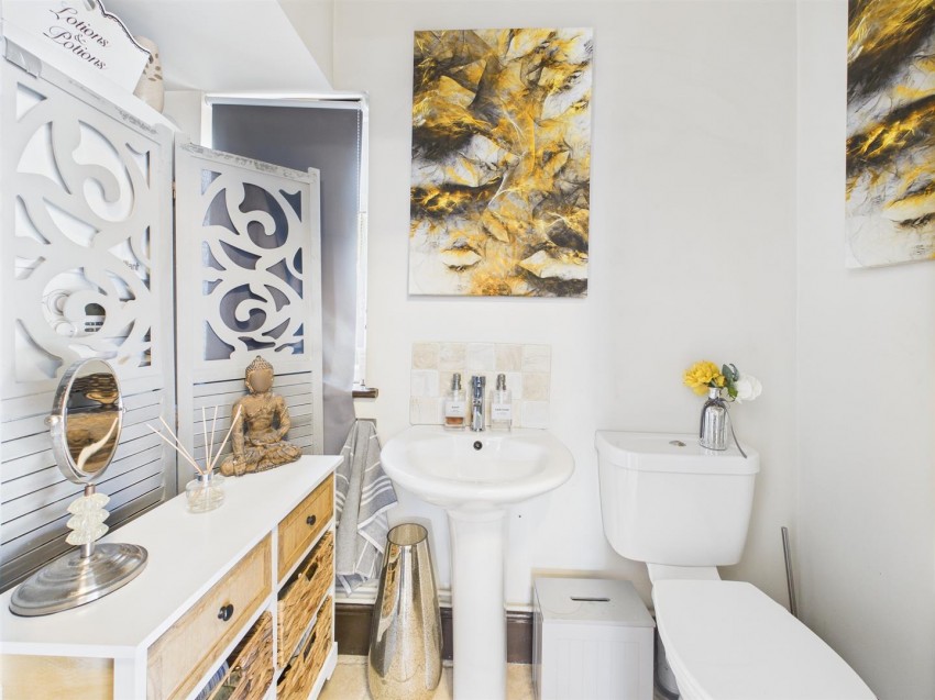 Images for Longford Lane, Longlevens, Gloucester