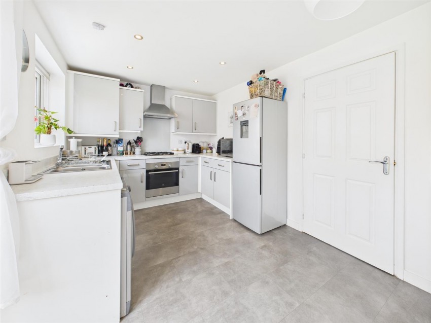 Images for Longstone Avenue, Longford