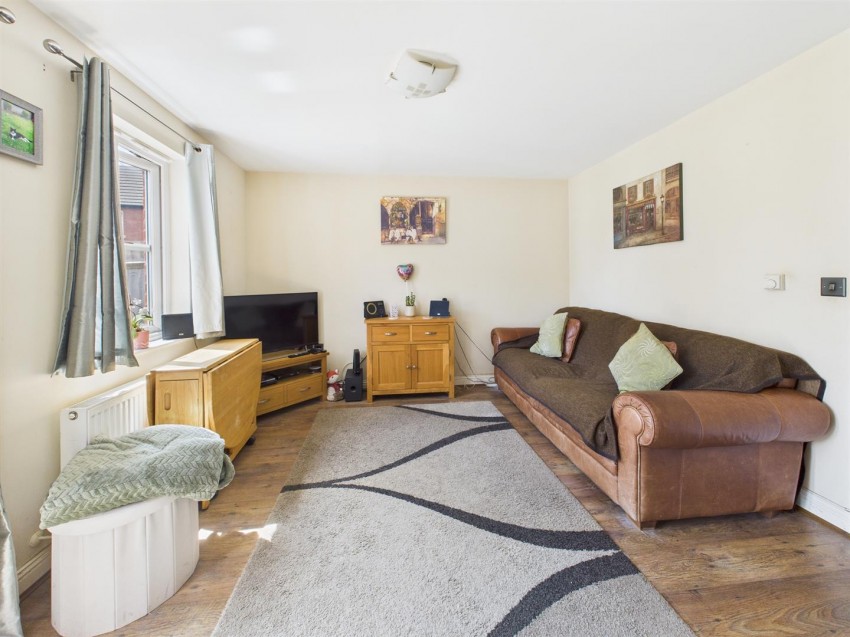 Images for Ferndale Close, Longlevens, Gloucester